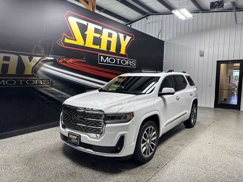 Used 2021 GMC Acadia Denali w/ Denali Technology Package FWD image 1