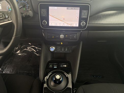 Used 2024 Nissan Leaf SV Plus FWD image 19
