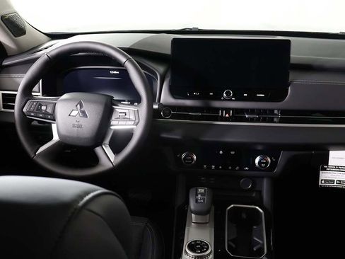 New 2026 Mitsubishi Outlander SE AWD/4WD image 38