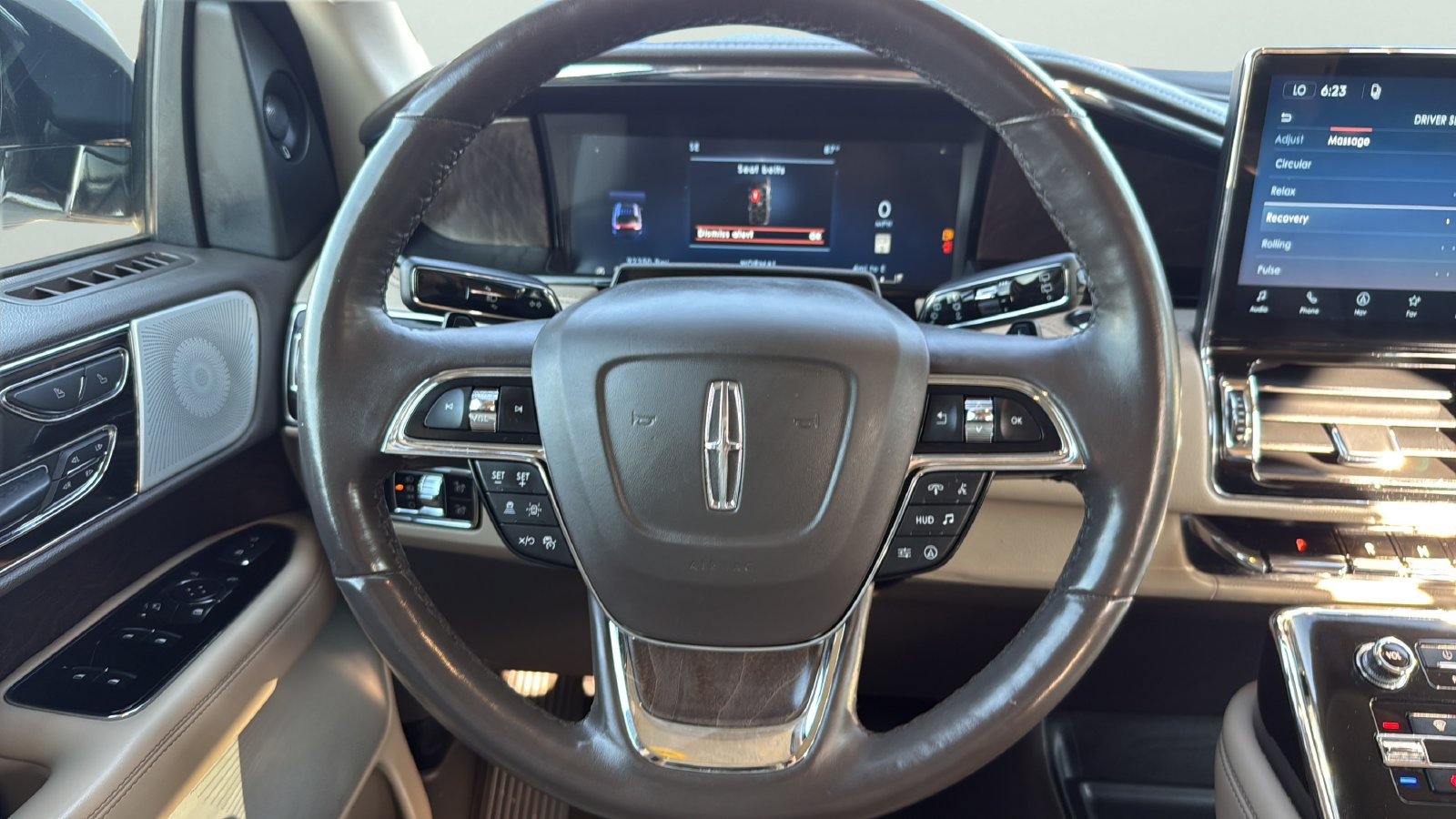 Used 2024 Lincoln Navigator Reserve AWD/4WD image 14