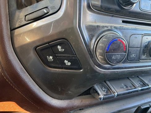 Used 2018 Chevrolet Silverado 1500 High Country image 66