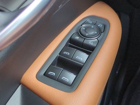 Used 2024 Cadillac XT5 Premium Luxury w/ LPO, Floor Liner Package AWD/4WD image 22