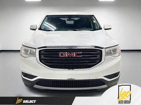 Used 2019 GMC Acadia SLE FWD image 2