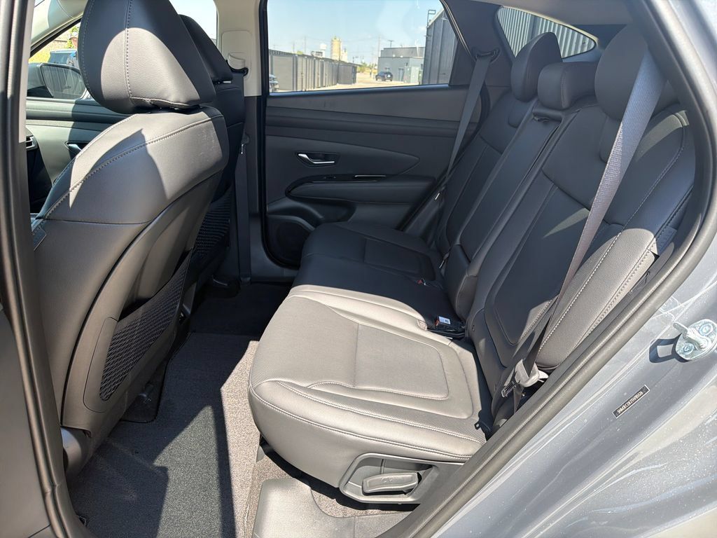 New 2026 Hyundai Tucson Limited AWD/4WD image 19