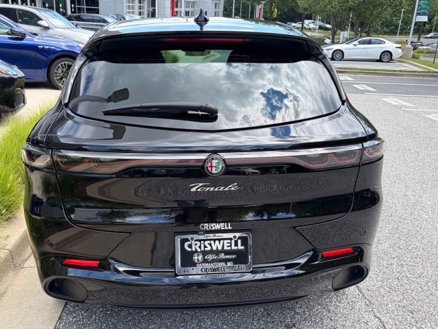 Used 2025 Alfa Romeo Tonale w/ Premium Package AWD/4WD image 6