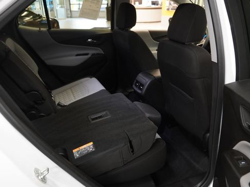 Used 2024 Chevrolet Equinox LS w/ LS Convenience Package FWD image 22