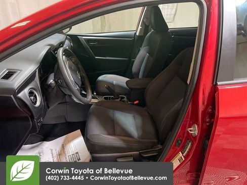 Used 2017 Toyota Corolla LE image 15