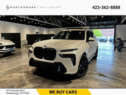 Used 2023 BMW X7 xDrive40i w/ M Sport Package AWD/4WD image 1