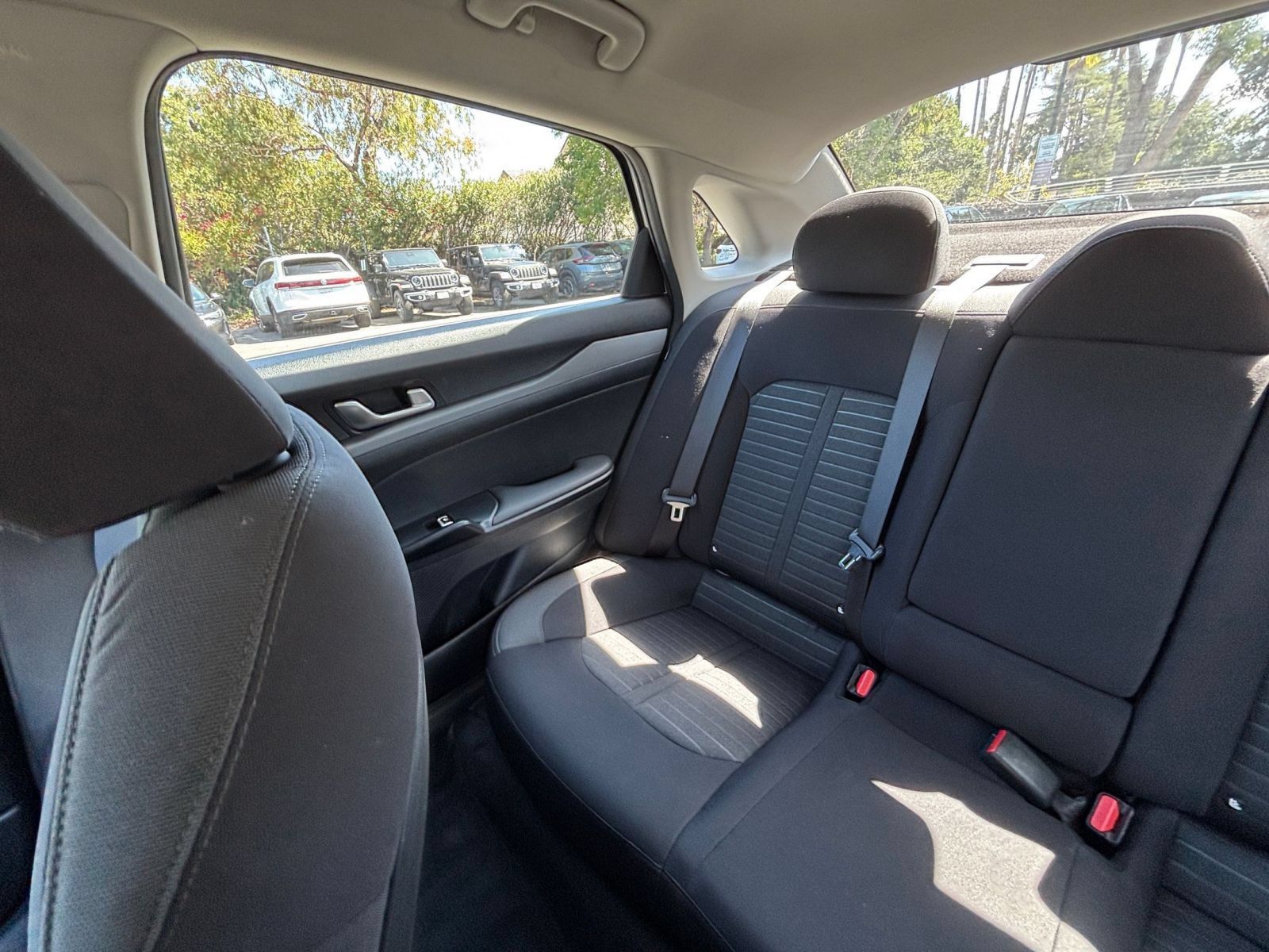 Used 2025 Kia K5 LXS FWD image 37