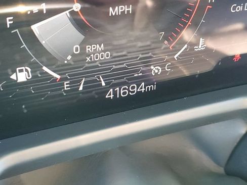 Used 2024 GMC Acadia Elevation AWD/4WD image 12