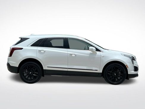 New 2026 Cadillac XT5 Premium Luxury w/ LPO, ONYX Package FWD image 5
