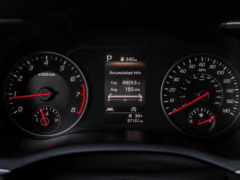 Used 2022 Kia Stinger GT-Line w/ Sun & Sound Package image 27