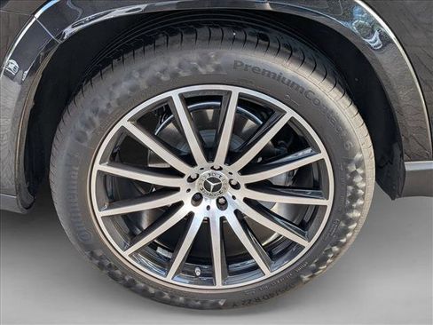 Used 2022 Mercedes-Benz GLS 580 4MATIC image 23
