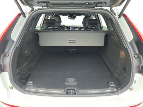 Used 2020 Volvo XC60 T8 Polestar AWD/4WD image 34