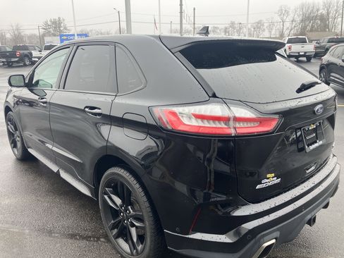 Used 2020 Ford Edge ST w/ Equipment Group 401A image 5