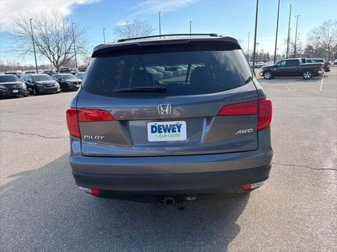 Used 2017 Honda Pilot EX-L image 4