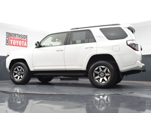 Used 2022 Toyota 4Runner TRD Off-Road Premium image 30