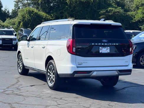 Used 2025 Ford Expedition Max Platinum AWD/4WD image 18