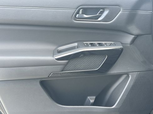 New 2026 Nissan Pathfinder SV FWD image 10