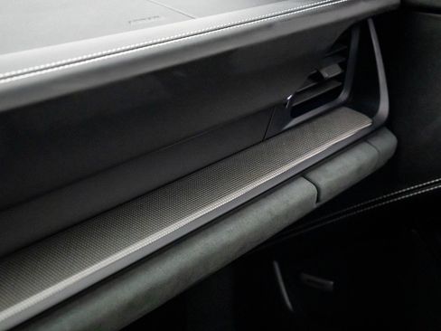 Certified 2024 Porsche 911 Carrera GTS image 30