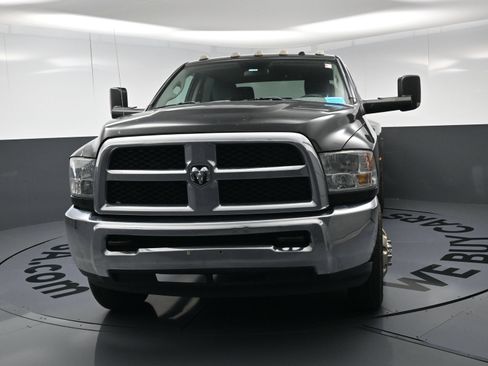 Used 2017 RAM 3500 Tradesman w/ Chrome Appearance Group AWD/4WD image 13