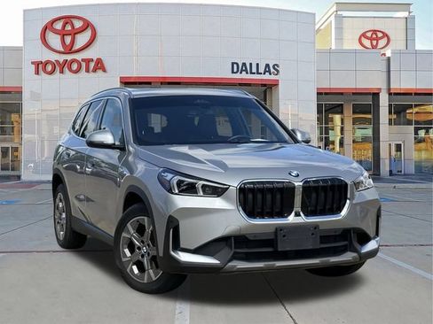 Used 2023 BMW X1 xDrive28i AWD/4WD image 1