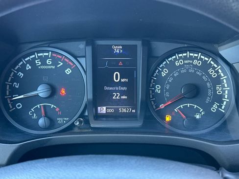 Used 2020 Toyota Tacoma SR AWD/4WD image 25