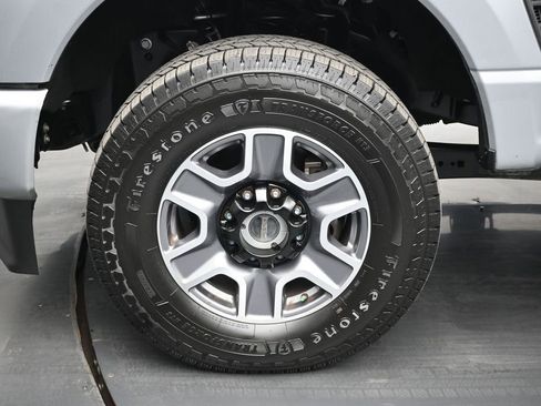 Used 2024 Ford F250 Lariat w/ Sport Appearance Package AWD/4WD image 25