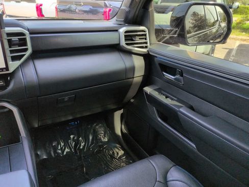 Used 2024 Toyota Tundra Platinum w/ TRD Off-Road Package AWD/4WD image 16