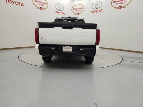 Used 2022 Toyota Tundra SR5 image 7