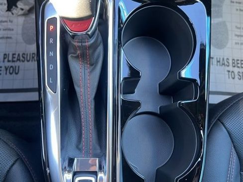 New 2026 Chevrolet Trax RS w/ Sunroof Package image 34