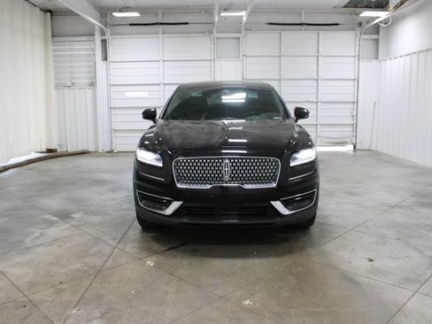 Used 2019 Lincoln Nautilus Reserve w/ Cargo Utility Package AWD/4WD image 3
