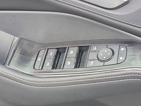 New 2026 Nissan Rogue SV w/ Cold Weather Package image 27