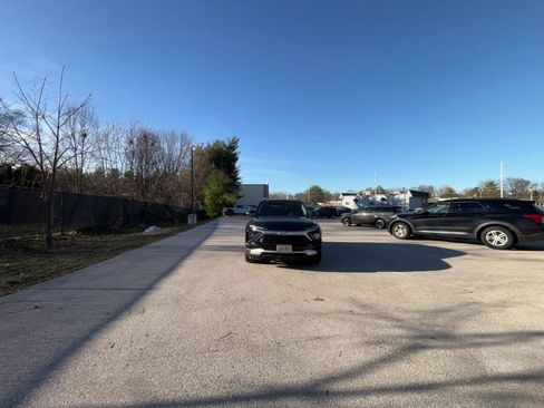 Used 2025 Chevrolet TrailBlazer LT image 14