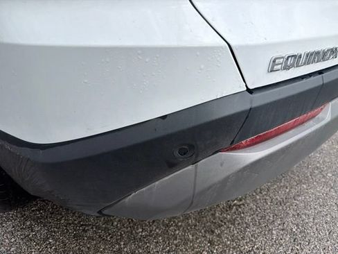 Used 2026 Chevrolet Equinox LT AWD/4WD image 24