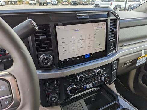 Used 2026 Ford F450 Platinum w/ Platinum Plus Package image 24