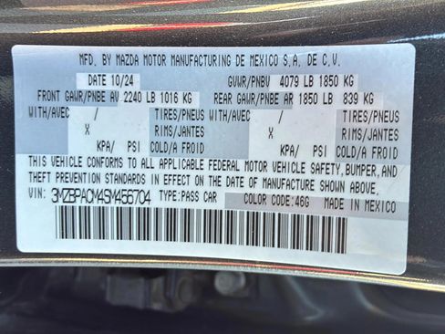 Used 2025 MAZDA MAZDA3 s FWD image 31