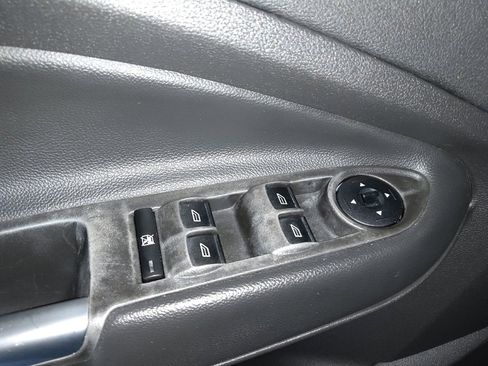 Used 2016 Ford Escape SE w/ Equipment Group 201A image 27