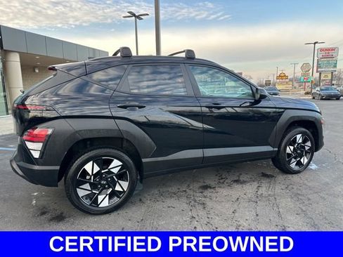 Certified 2025 Hyundai Kona SEL image 9