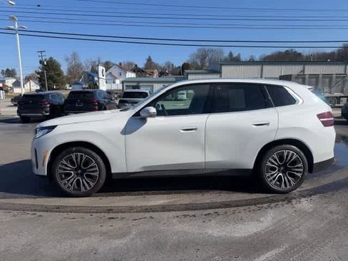 Certified 2025 BMW X3 xDrive30i w/ Premium Package AWD/4WD image 4