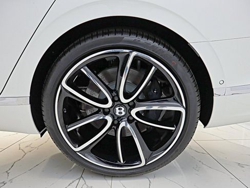 Used 2024 Bentley Flying Spur S V8 image 60
