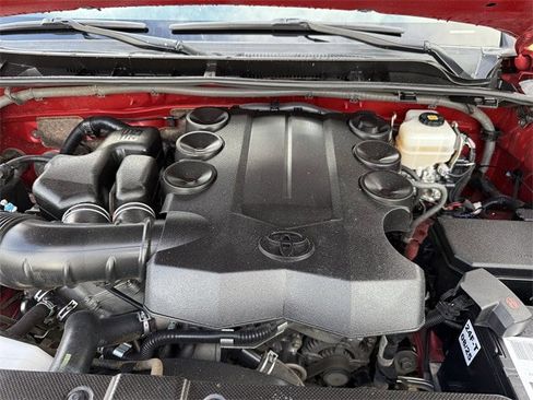 Used 2019 Toyota 4Runner TRD Off-Road Premium image 34