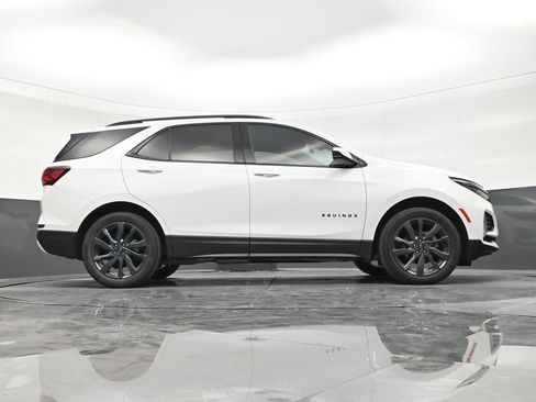 Used 2024 Chevrolet Equinox RS FWD image 24