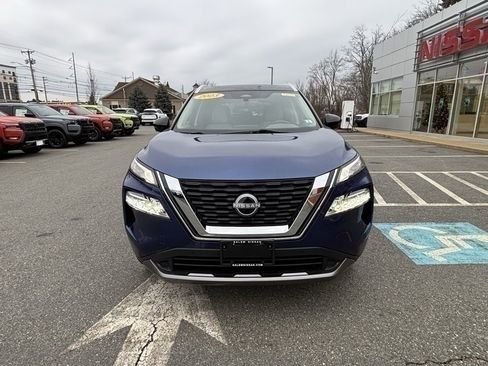 Used 2023 Nissan Rogue SL w/ SL Premium Package image 8