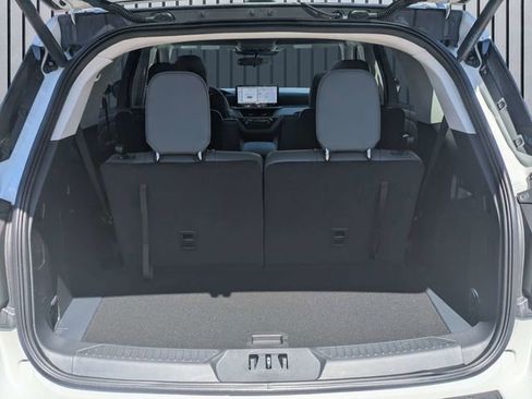 New 2026 Ford Explorer Active image 6