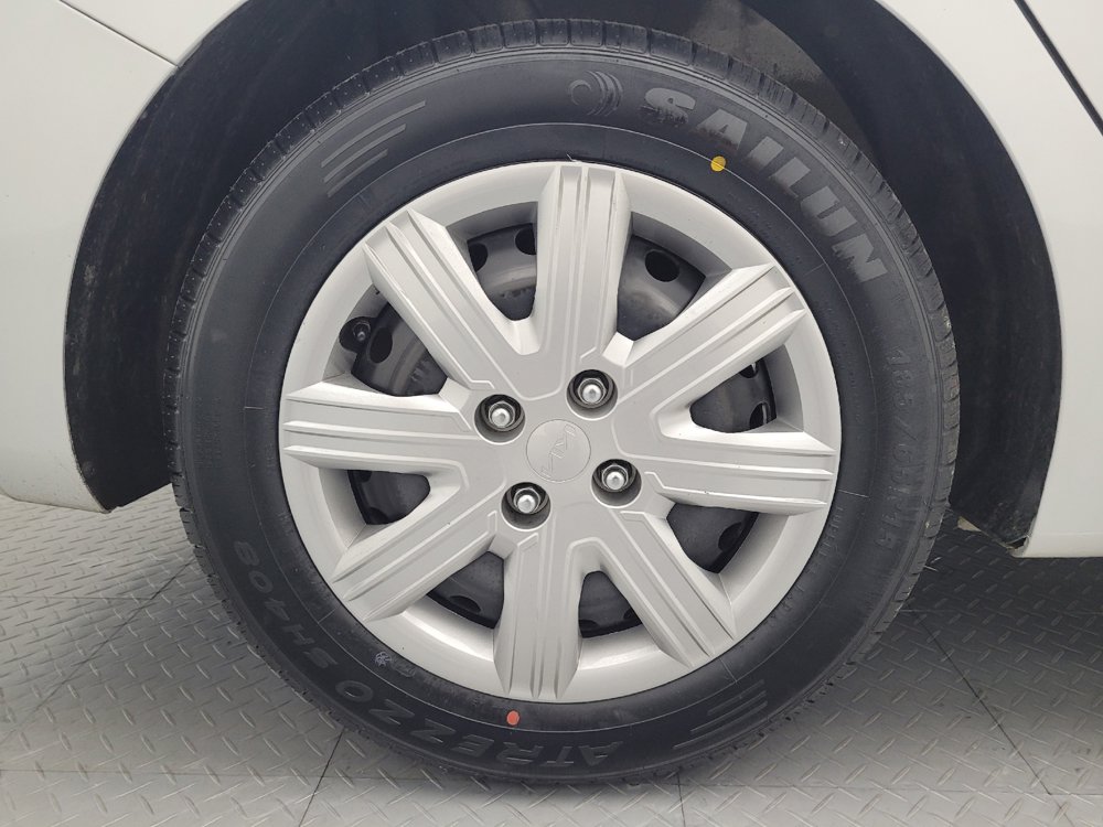 Used 2023 Kia Rio S FWD image 31