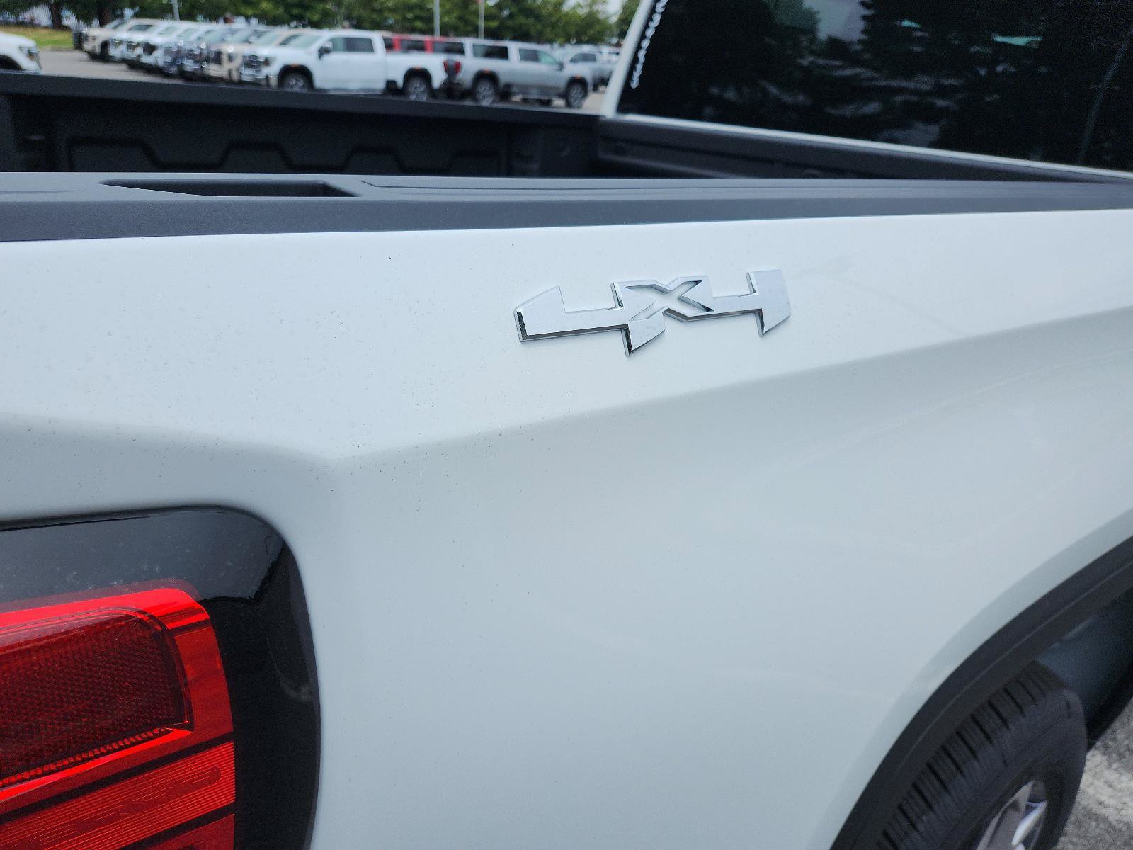 New 2026 GMC Sierra 1500 SLE AWD/4WD image 6