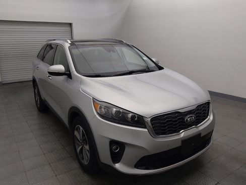 Used 2019 Kia Sorento EX w/ EX Touring Package FWD image 13
