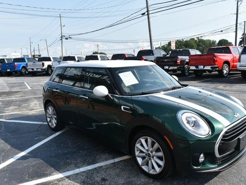Used 2016 MINI Cooper Clubman FWD image 2