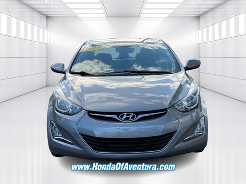 Used 2015 Hyundai Elantra SE w/ Option Group 02 image 2